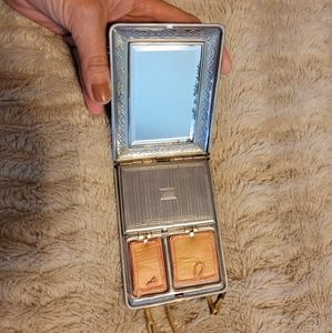 Vintage Mondaine Makeup/Cosmetic Case